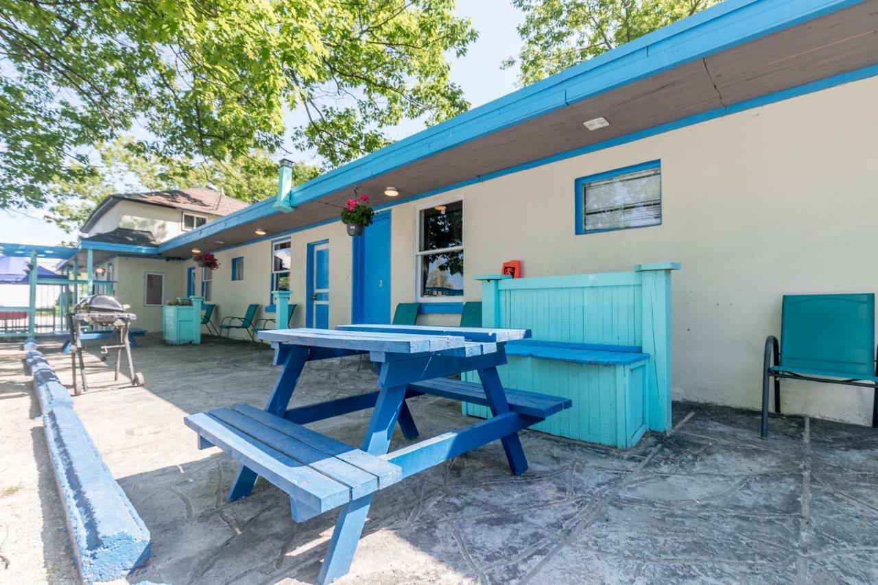 Beachfront at Beach1 Motel Wasaga Beach Exterior foto
